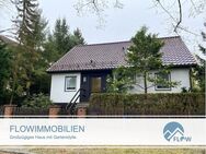 großzügiges Haus mit Gartenidylle - Eichwalde
