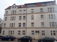 Geräumige Drei-Raum-Wohnung mit Balkon in der Tribseer Vorstadt - Stralsund