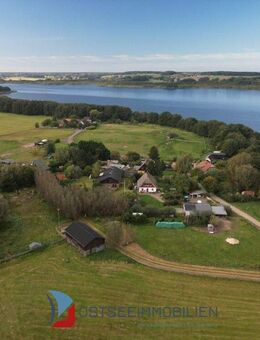 Insel Usedom, Heringsdorf OT Gothen, EFH-Landhaus, Hoflage, 8 Zimmer, Wfl. ca. 400 m², Grundstück rd. 3,8 ha, Schwimmteich, Doppelcarport, Werkstatt - Heringsdorf (Mecklenburg-Vorpommern)
