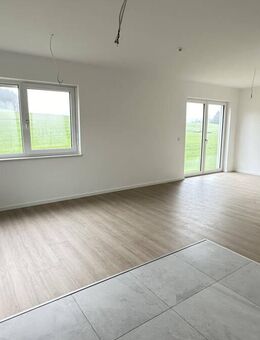 NEUBAU-3-Zimmer-Wohnung in Reichau - Boos (Bayern)