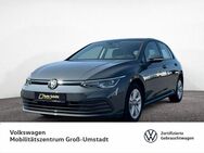 VW Golf, 1.5 VIII eTSI Life, Jahr 2020 - Groß Umstadt