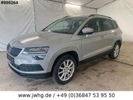 Skoda Karoq Style 4x4 DAB+ ACC 17" LED Navi PDC Klimaa - Steinbach-Hallenberg