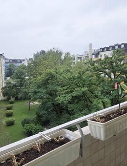 3 Zimmer Wohnung mit Westbalkon in München-Giesing. 4. Obergeschoß mit Lift!! - München