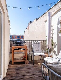 Einziehen und wohlfühlen: Dachgeschosswohnung mit geschützter Südwest-Terrasse - Berlin