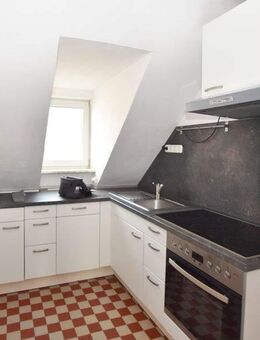 2,5-Zimmer-Wohnung mit tollem Schnitt und Stellplatz in Braunschweig! - Braunschweig