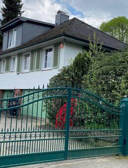 Traumhaftes, umfassend saniertes Einfamilienhaus auf großem Grundstück - provisionsfrei - Bendestorf