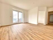 ERSTBEZUG nach Renovierung! Sehr schöne 2-Zi.-Wohnung mit Balkon, zentral in Garching an der Alz. - Garching (Alz)