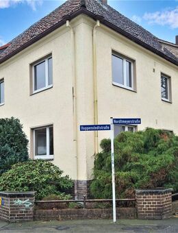 Gemütliche 2-Zimmer-Dachgeschosswohnung mit Einbauküche in gepflegtem Mehrfamilienhaus! (AK-3471) - Celle