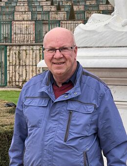 Alter Mann sucht junge Frau für... - Vierlinden