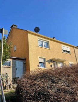 **Kleines Reihenendhaus mit Garage und Garten** - Idar-Oberstein