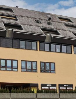 Moderne 2,5 Zimmer-Wohnung in zentraler Lage und großzügiger Dachterrasse - Leutkirch (Allgäu)