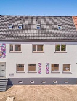 Einzigartiges, saniertes Zweifamilienhaus in Bestlage - Vinningen