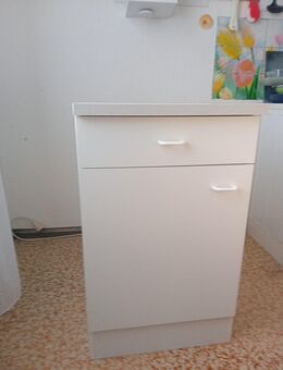 Küchenschrank weiß - Leipzig