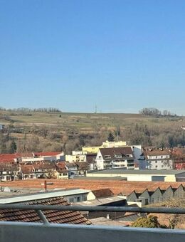 Mit dem Aufzug ins eigene "Penthouse" -mitten im Zentrum von Lörrach - Lörrach