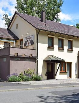 Bezugsfertiges Wohnhaus mit Ferienwohnungen und Appartements - Heigenbrücken