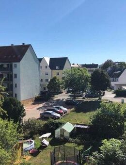 Zentrumsnahe 2 Raum Wohnung mit Balkon - Döbeln