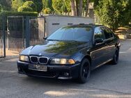 BMW 520 i A Lifestyle - Stuttgart