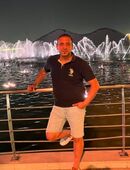 Suche eine Dame für das Eishockey Spiel heute in 40210