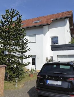 Gepflegte Doppelhaushälfte mit Kamin, Wintergarten und Garage in Seitzenhahn! - Taunusstein