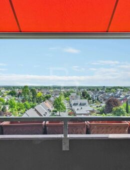 Leerstehend, barrierefrei, teilmodernisiert, 3 Zimmer ! - Köln