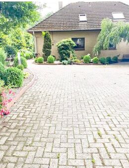 Zweifamilienhaus in herrlicher Ruhe! - Groß Ippener