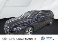 VW Passat Variant, 2.0 TDI Elegance, Jahr 2024 - Eschborn