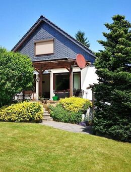 EFH mit Einliegerwohnung & Garten in Weyhe - Weyhe