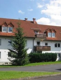 große 4-Raumwohnung im Erdgeschoss mit Balkon und Stellplatz in Wutha - Wutha-Farnroda