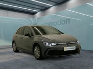 VW Golf, 1.5 VIII R-Line eTSI IQ Light K, Jahr 2024 - München