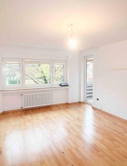 Schöne 2-Zimmer Wohnung mit neuem Badezimmer in Düsseldorf-Garath - Düsseldorf