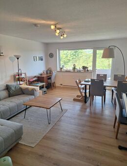 Bezug nach Sanierung - 4-ZKB mit Balkon und EBK - Karlsruhe