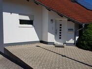 Schöne Doppelhaushälfte inkl. Garage und Garten in Zweibrücken, Ixheim, Bei den Fuchslöchern, Top-Lage - Zweibrücken