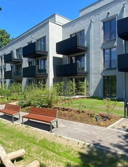 Helle Wohnung mit Balkon zum Garten - Hilden