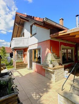 Schickes Einfamilienhaus mit Garten - Bösingen