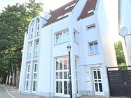 PURNHAGEN-IMMOBILIEN - Renovierte 1-Zimmer-Wohnung mit Balkon in zentraler Lage von Bremen-Vegesack - Bremen