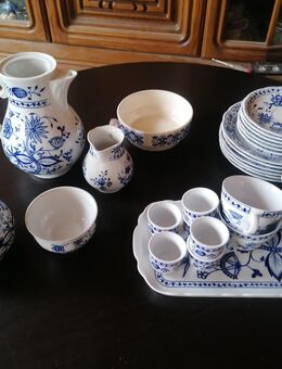 Zwiebelmuster-Kaffeegeschirr 28 TLG. - Kassel