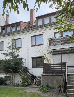 Solides Mehrfamilienhaus mit 5 Einheiten: Die Gelegenheit für Kapitalanleger! - Bremen
