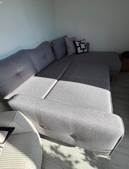 Graues Ecksofa mit Schlaffunktion - Minden (Nordrhein-Westfalen)