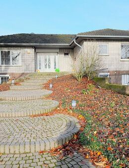 Bungalow auf 10.375 qm großem Grundstück mitten in der Natur an der niederländischen Grenze - Kleve (Nordrhein-Westfalen)
