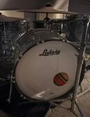 Ludwig Classic 22 Sky blue, Darkcustom Cymbals, Rogers Dynasonic, Iron Cobra 200 in 51467