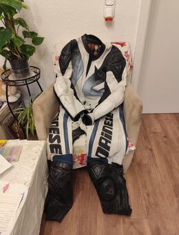 Gr.56, DAINESE Motorrad Kombi mit integrierten Protektoren! - Lucka