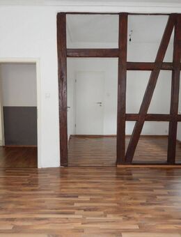 4 1/2 Zimmer-Wohnung mit Terrasse und eigenem Garten - Geislingen (Steige)