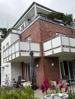 Moderne und helle 3 Zimmerwohnung mit 2 Balkonen und TG-Stellplatz - Hamburg
