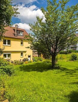 Freistehendes Haus mit 190 m² Wohn- und Nutzfläche für Ihre Wohnideen - Remscheid