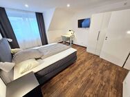 Ab 01.06.2025- möbliertes Zimmer in gemütlicher 3er WG - mitten im Bahnhofsviertel - Frankfurt (Main)