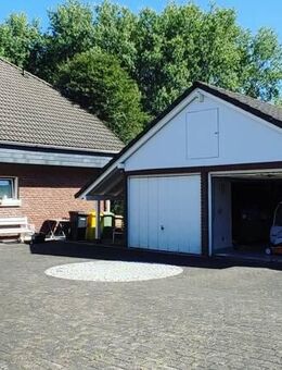 Verklinkertes Zweifamilienhaus BJ 1990 auf knapp 1000m² Grundstück in Netphen/Hainchen! - Netphen
