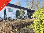 Klassischer Atrium-Bungalow mit Garage - Bremen