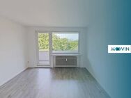 **Lichtdurchflutete 3-Zimmer-Wohnung mit Badewanne und Balkon** - Emden