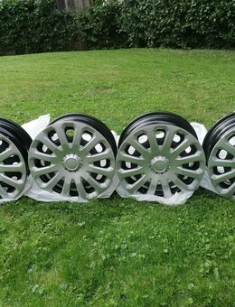 Stahlfelgen 4 Stück für Ford Fiesta Trend, Neu - Markt Wald