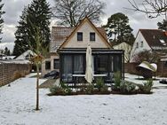 Liebe auf den 1. Blick-- Freistehendes Einfamilienhaus mit 182 qm Wohnfläche auf 778 qm Grund - NATUR PUR__ - Rangsdorf